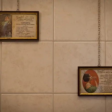 Quarto em Acomodações Particulares Domus Liberta - Art Nouveau Stazione *