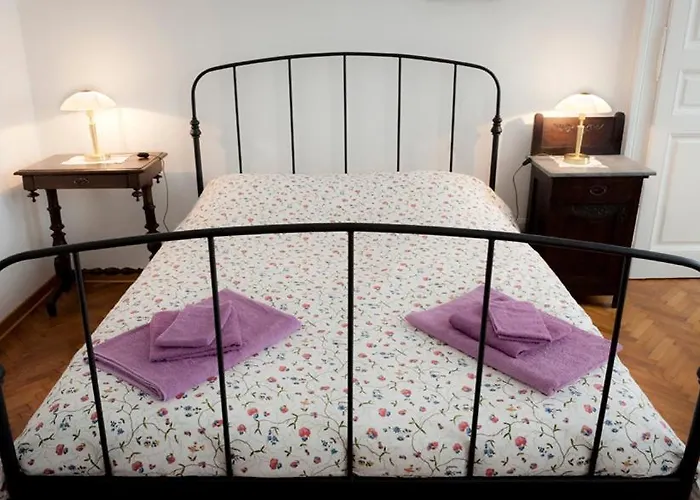 Domus Liberta - Art Nouveau Stazione ترييستي