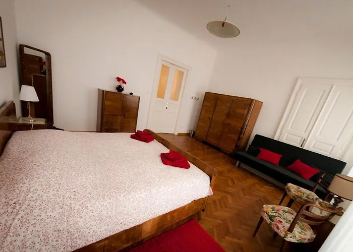 Domus Liberta - Art Nouveau Stazione * Trieste